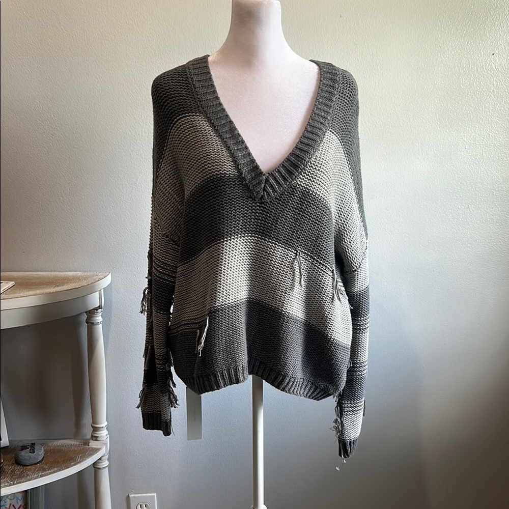 [one grey day] Gray Striped Fringe Knit Sweater - Size Small NWT